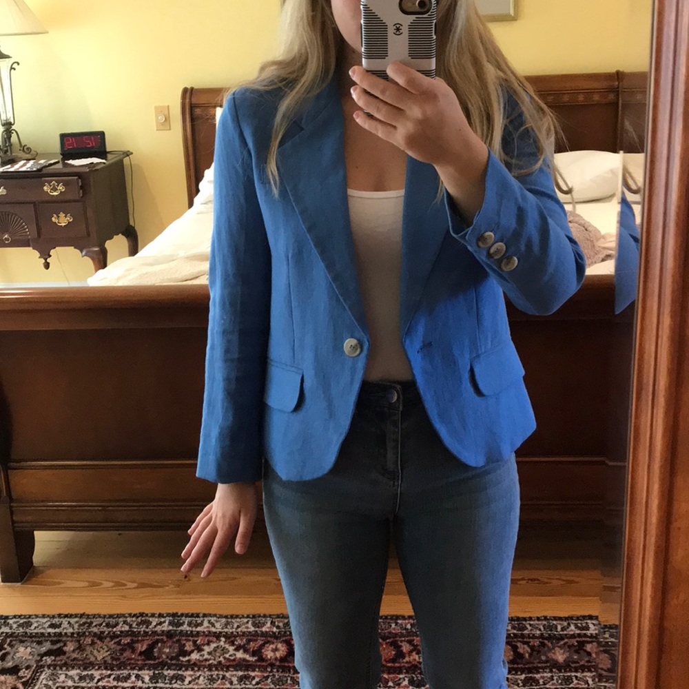 Blue linen blazer - Picture 2 of 3